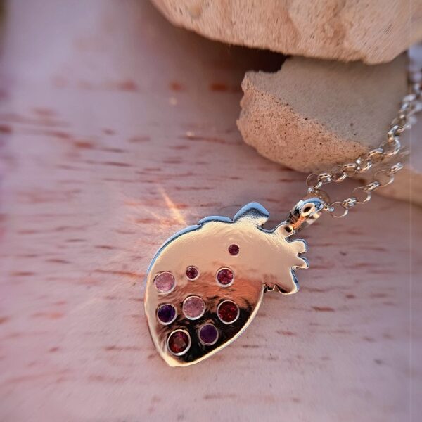 Collar Corazón Anatómico